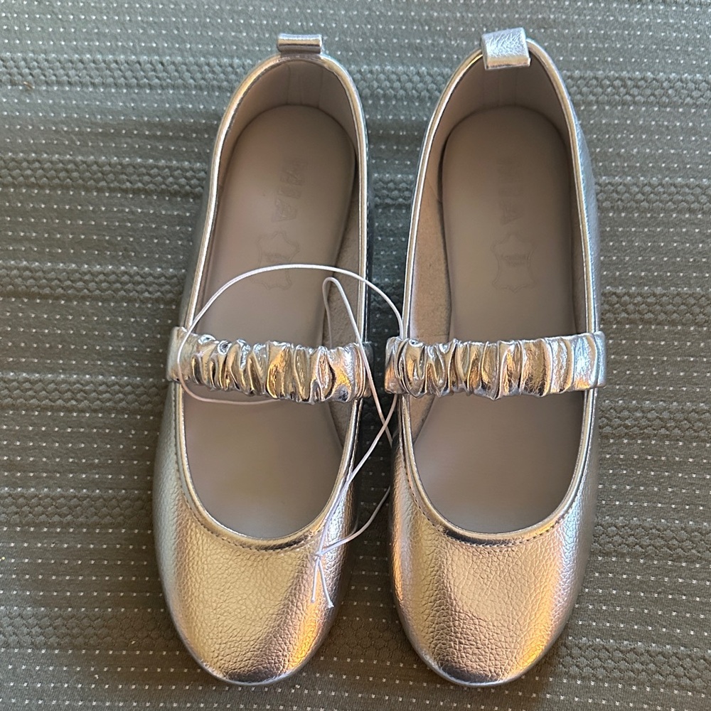 MIA Silver Flats for Women - Picture 1 of 5